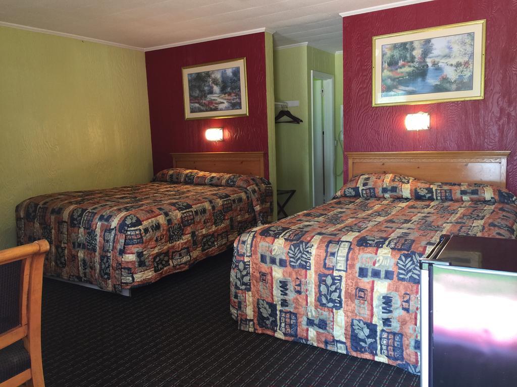 Skyland Motel คอร์นีเลีย ภายนอก รูปภาพ